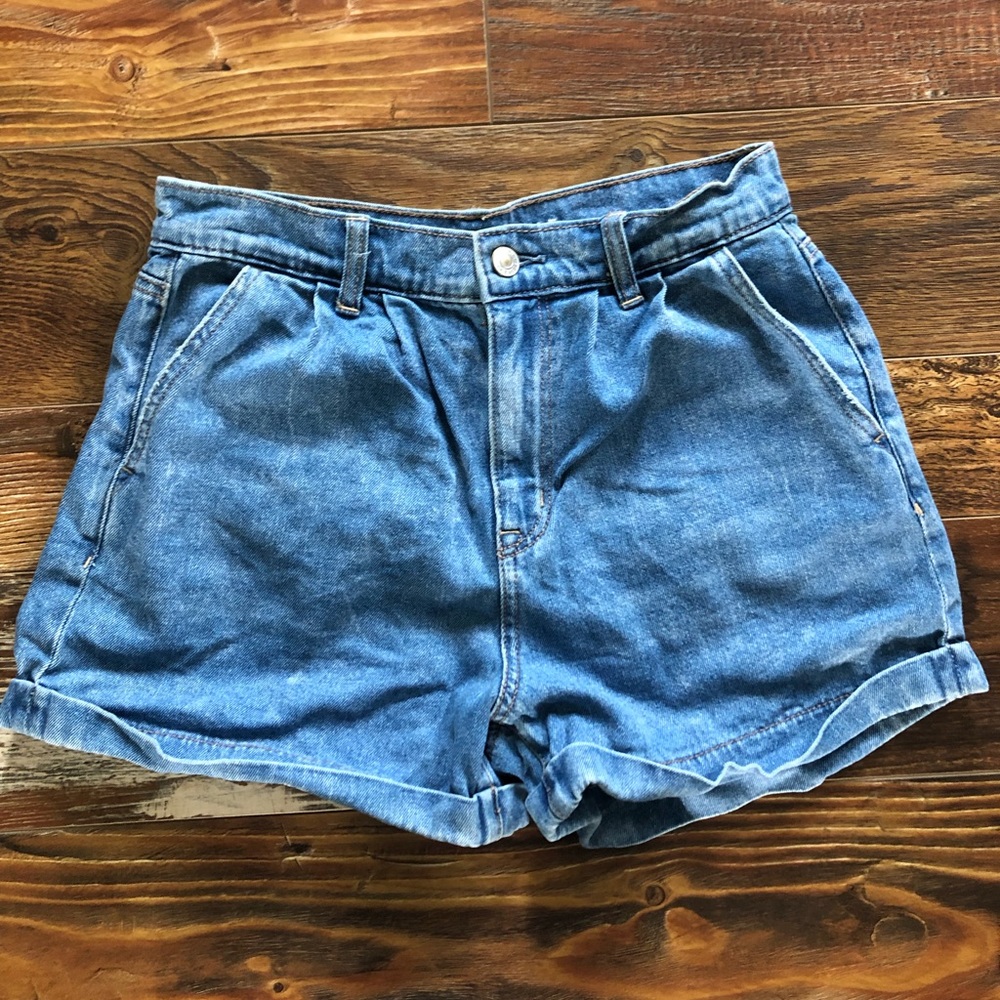 American Eagle Mom Jean Shorts